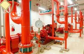 أنظمة الإطفاء الآلية: دليل شامل للمعدات والأنظمة في مجال السلامة