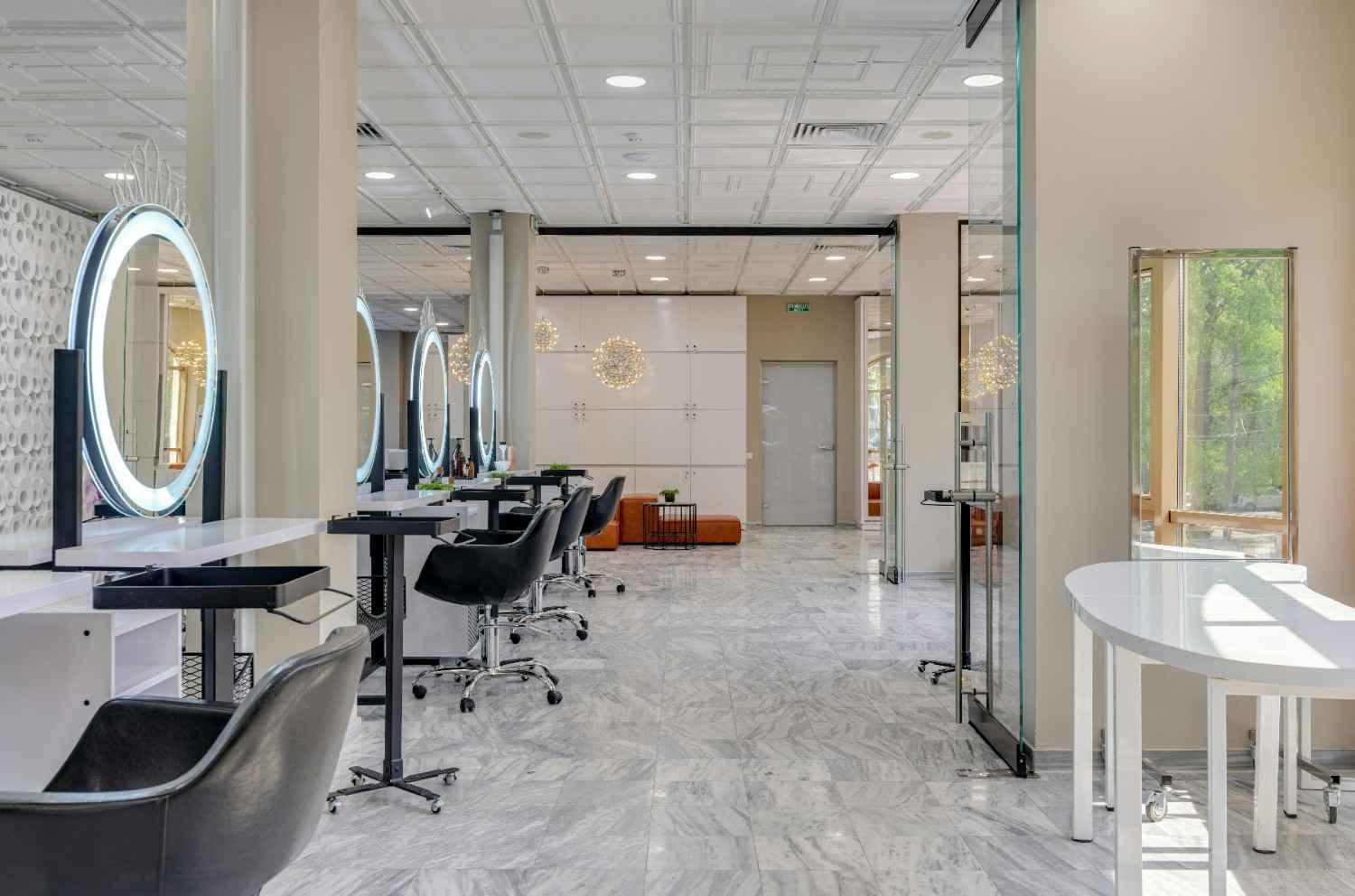 🥂 أنواع الزجاج في الديكور